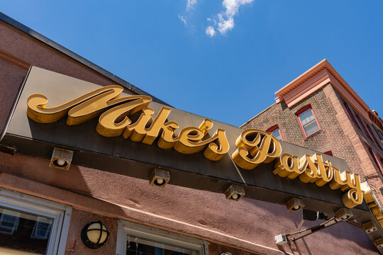 Boston, MA, US-May 26, 2026: Entrance to the iconic and popular Mike's Pastry shop in the North End, a historically Italian neighborhood.