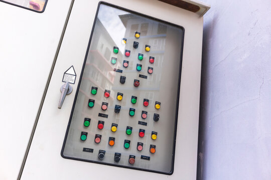 Public Payphone with Keypad and Display