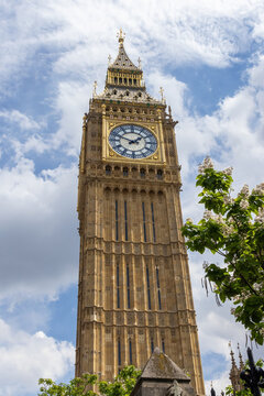 Big Ben Clock Tower, London England