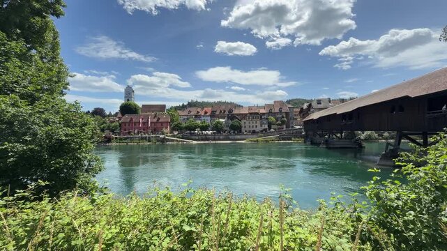 Blick &uuml;ber B&uuml;ren an der Aare, Schweiz 