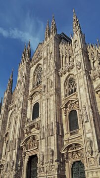 Majestic Milan Duomo: Gothic Grandeur of Italy's Iconic Cathedral