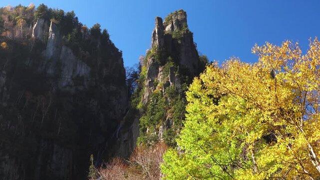 層雲峡　銀河の滝と紅葉