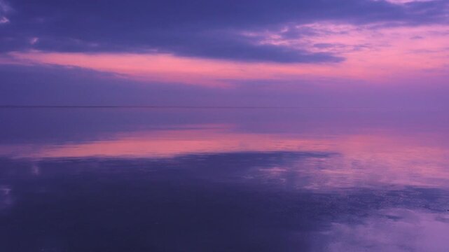 根室湾の朝