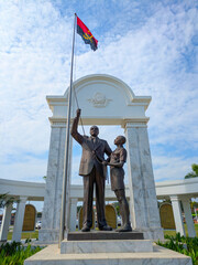 Naklejka premium Agostinho Neto Memorial statue Luanda