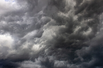 Obraz premium Dark clouds before a thunder-storm. Dark clouds before a thunder-storm.