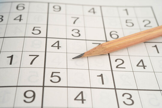Sudoku puzzle, game to play for keep you brain younger for developing Alzheimer disease in senior patient.