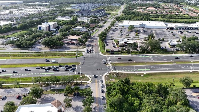 Ellenton, Florida, intersection of Route 301 and 60th Avenue East, near many public shopping areas and restaurants