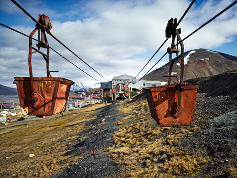 Norway, Spitsbergen, Longyearbyen, old remains of coal mine, historic ropeway conveyor