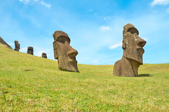 Chile, Easter Island, Moai stone heads in Rano Raraku quarry, Rapa Nui National Park