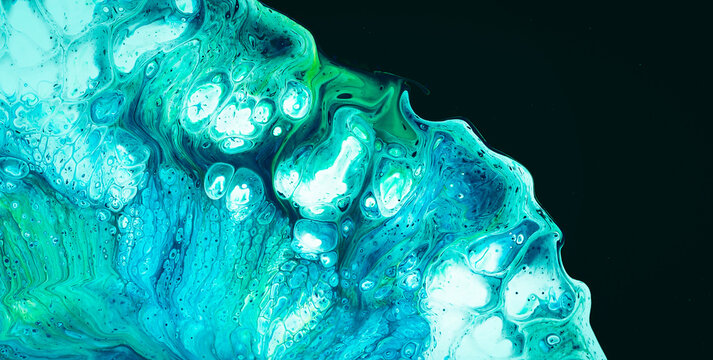 A Unique Wallpaper Design with Artistic Colorful Patterns