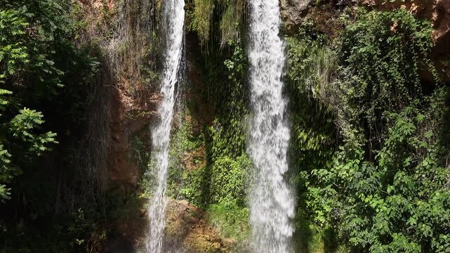 Ruta de las tres cascadas de Anna en Valencia