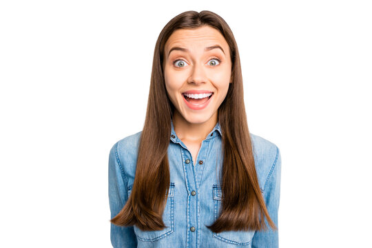 Close up photo of amazed impressed girl hear listen novelty about incredible black friday sales scream wow omg wear casual style outfit god looking isolated over white color background