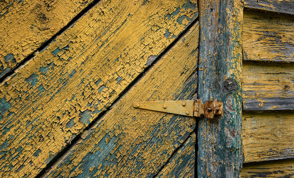 Door hinge on old, abandoned building at the Cohasset Depot in rural Virginia