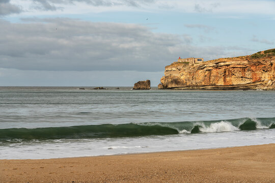 Nazar&eacute; Lighthouse