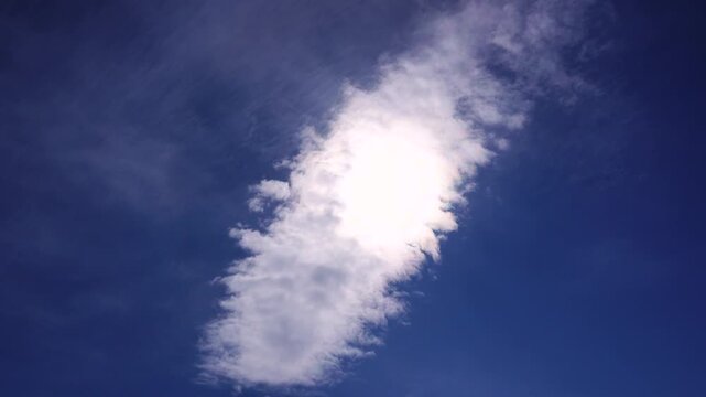 彩雲と太陽