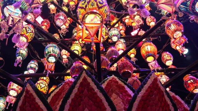 Southeast Asian cultural decorations 