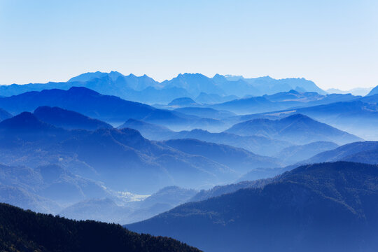 Germany, Upper Bavaria, Bavaria, Chiemgau Alps, Aschau, View from Kampenwand, in the background Watzmann and Steinernes Meer