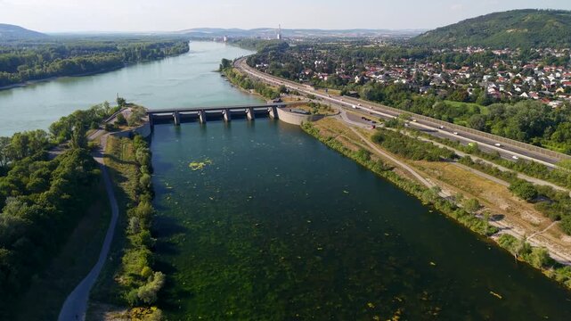 Drohne Neue Donau Schl&auml;u&szlig;e