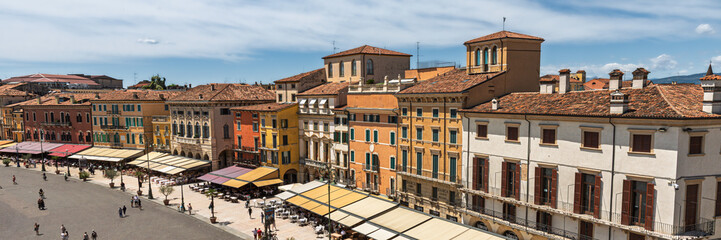 historic center of the city of Verona © philippe paternolli