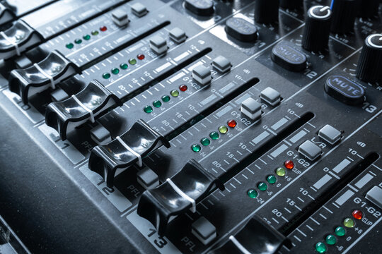 Professional Audio Signal Processor Rack in Flight Case with Compressor Crossover and Equalizer

