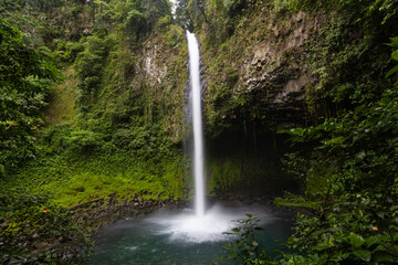 La Fortuna Waterfall in Costa Rica © Tracy