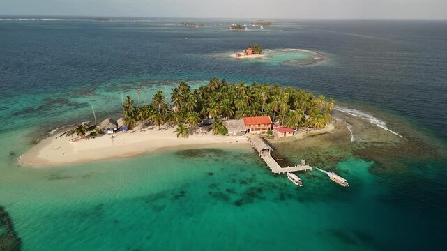 Aerial photograph of the beaches and island of San Blas in Panama, palm trees, clear waters and white sands, Guna Yala
