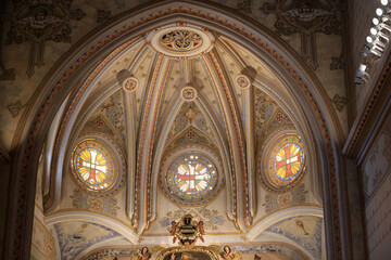 Obraz premium Vault above the altar of the Cathedral of Santa Maria in La Seu d’Urgell, Spain 