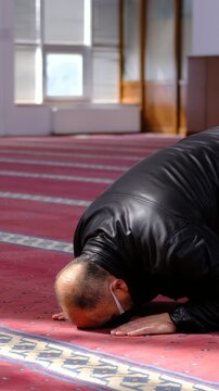 The Man Who Bows His Head in Prostration