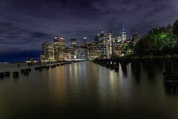Fototapeta premium night view of the city