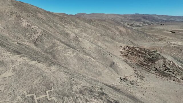 Exploring Geoglifos de Pintados in Northern Chile