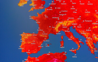 Temperature record and europe red map concept for extreme heatwave and global warming © RetoricMedia