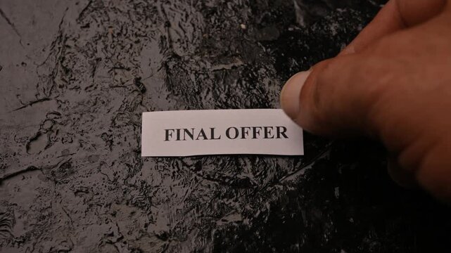 Final Offer Discount Announcement with Paper Note on Natural Rock Surface