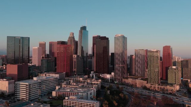 4k 60 FPS Punch In Medium Close Up of Buildings in Downtown Los Angeles