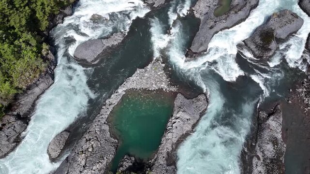 Wild Nature at Saltos del Petrohu&eacute;