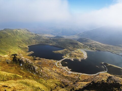 Pyg Track over Llyn Llydaw lake from a drone, Pen-y-Pass, mountain pass, Snowdonia, Gwynedd, north-west Wales, UK