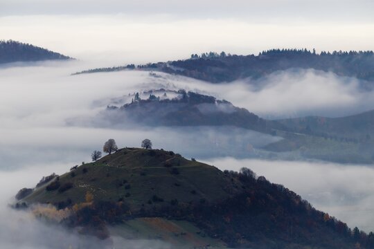 Inversion weather, fog, dawn, autumn, view from Breitenstein to Limburg, Ochsenwang, Swabian Jura, Baden-W&uuml;rttemberg, Germany
