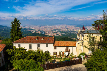 Obraz premium Panoramic view of the city of Turin and the Alps from the Superga hill