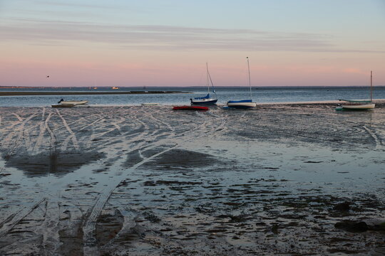 sunset boats