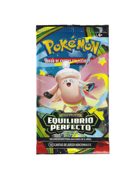 Spanish version of Perfect Order Pokemon Set. Equilibrio Perfecto, Tarjetas de Pokemon, Espanol. Transparent background