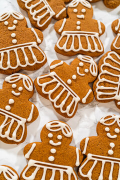 Decorating Gingerbread Girl Cookies with Royal Icing Designs