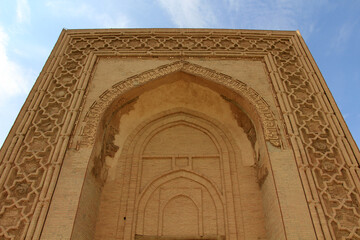 Obraz premium The Ribat-i Malik Caravanserai is located on the Samarkand-Bukhara highway. The caravanserai was built in the 11th century, during the Karakhanid period.