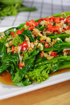 Chinese Broccoli Stir Fry Guangdong Style Fresh Green Vegetable Dish with Red Peppers