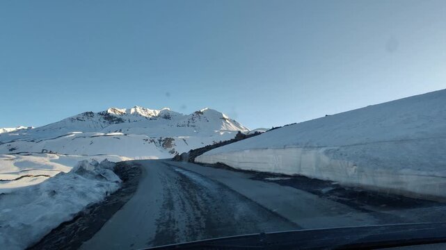 Baralacha La High Altitude Pass | 16,040 ft on the Leh&ndash;Manali Highway
