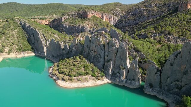 Tourism at Canelles Reservoir Finestres