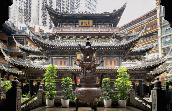 Chongqing, China - 11 Jun 2026 - Within the inner courtyard of the famous Luohan Temple in Chongqing, a stately bronze censer stands firmly anchored at the heart of the stone grounds. Directly behind 