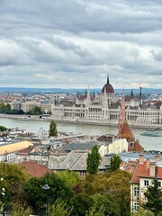 Fototapeta premium Hungarian Parliament Building overlooking Danube River in Budapest