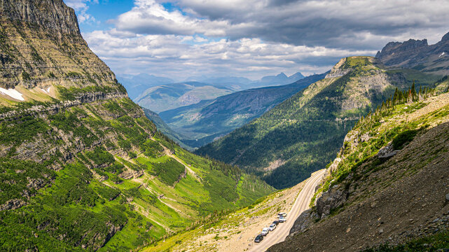 Scenic Mountain Landscapes Along the Highline Trail in Glacier National Park, Montana, USA