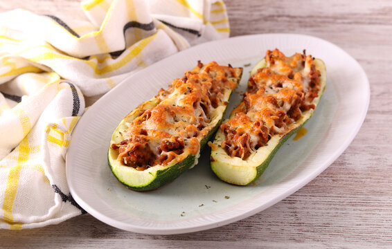Courgette stuffed with mince meat