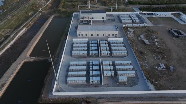 Aerial view of a large-scale energy storage power station in Rizhao with battery arrays and supporting facilities