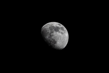 Fototapeta premium LUNA EN EL CIELO OSCURO Y NOCHE